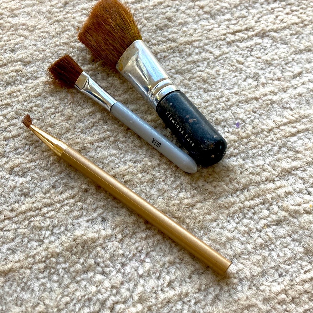 5/$25 Cleaning out brushes cheap. One price all three.